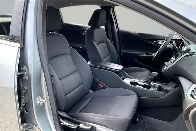 Used 2024 Chevrolet Malibu LT FWD image 27