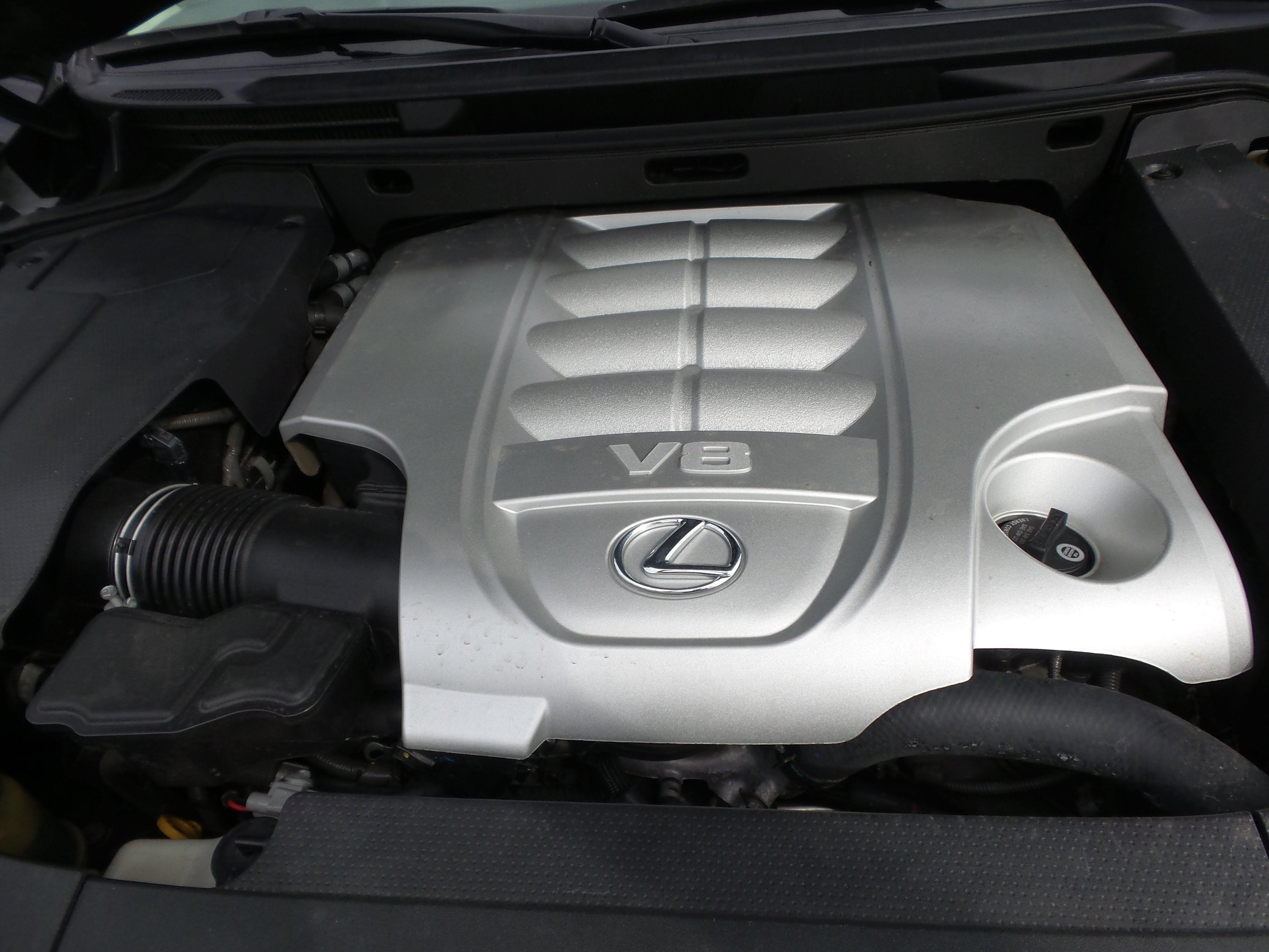 Used 2011 Lexus LX 570 4WD image 69
