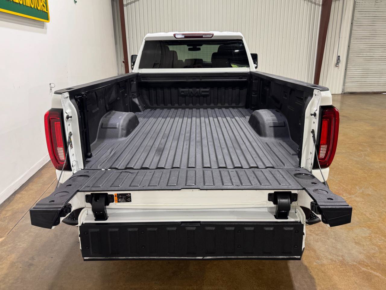 Used 2021 GMC Sierra 2500 SLT AWD/4WD image 49