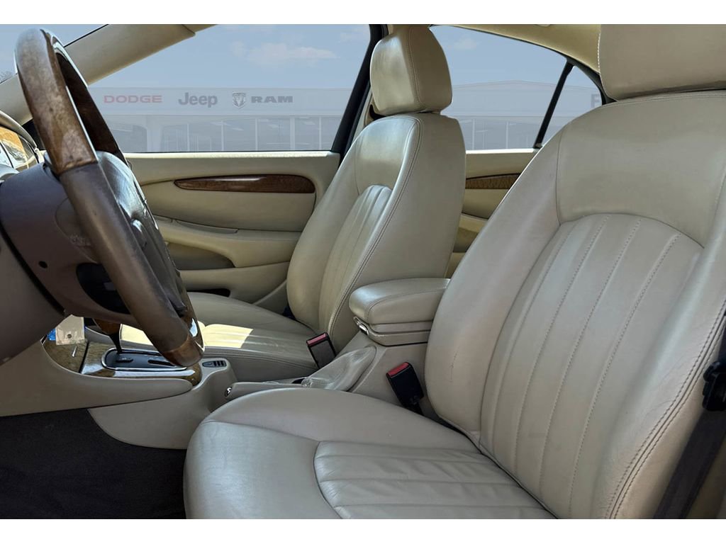 Used 2004 Jaguar X-TYPE 3.0 image 9