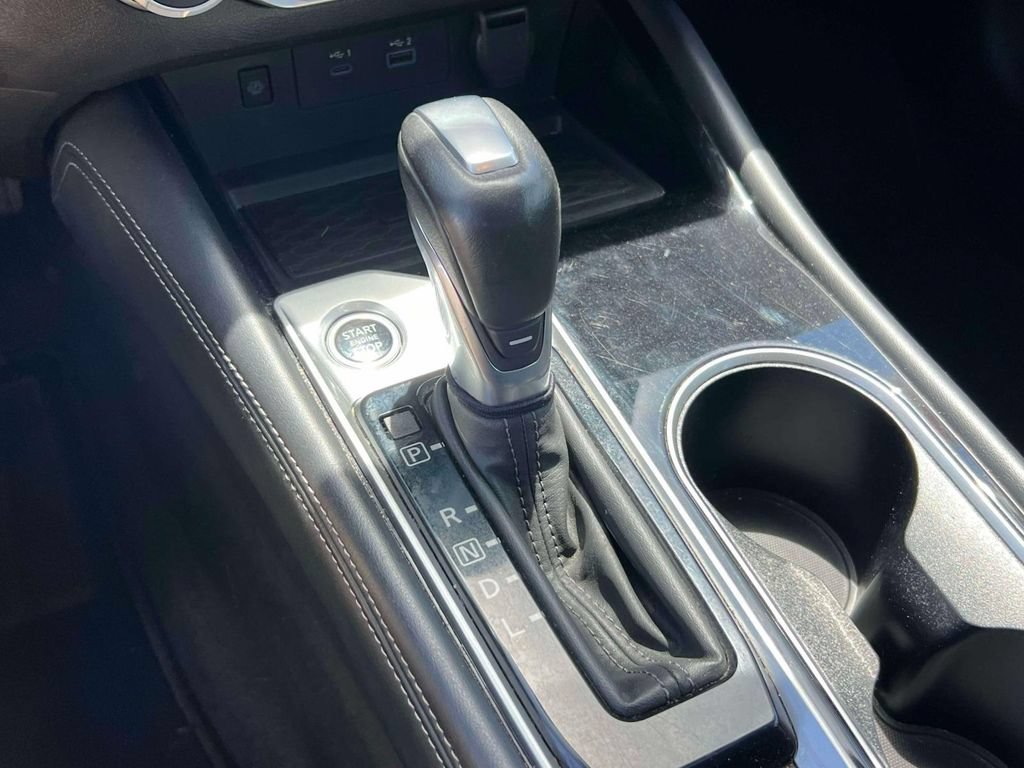 Used 2024 Nissan Altima 2.5 SV w/ SV Premium Package AWD/4WD image 32