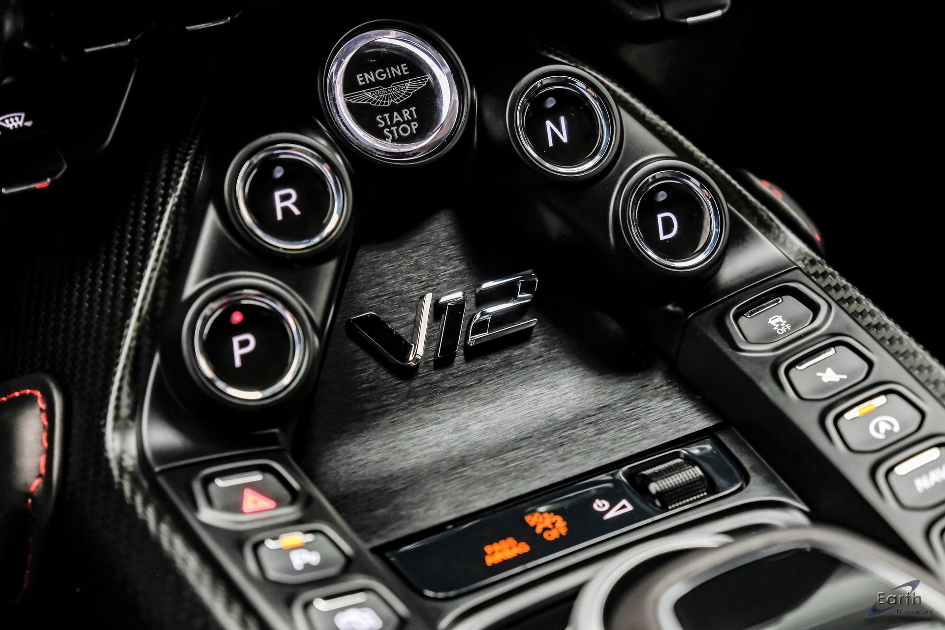 Used 2023 Aston Martin V12 Vantage RWD image 68
