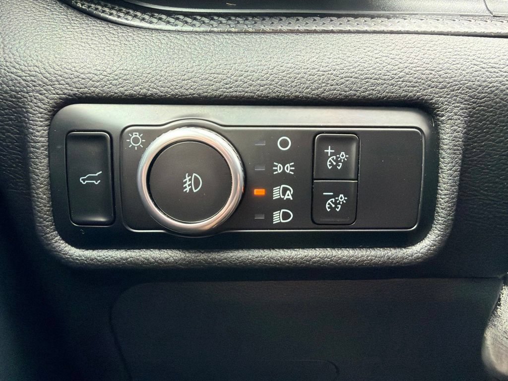 Used 2024 Ford Explorer ST w/ Technology Package AWD/4WD image 26