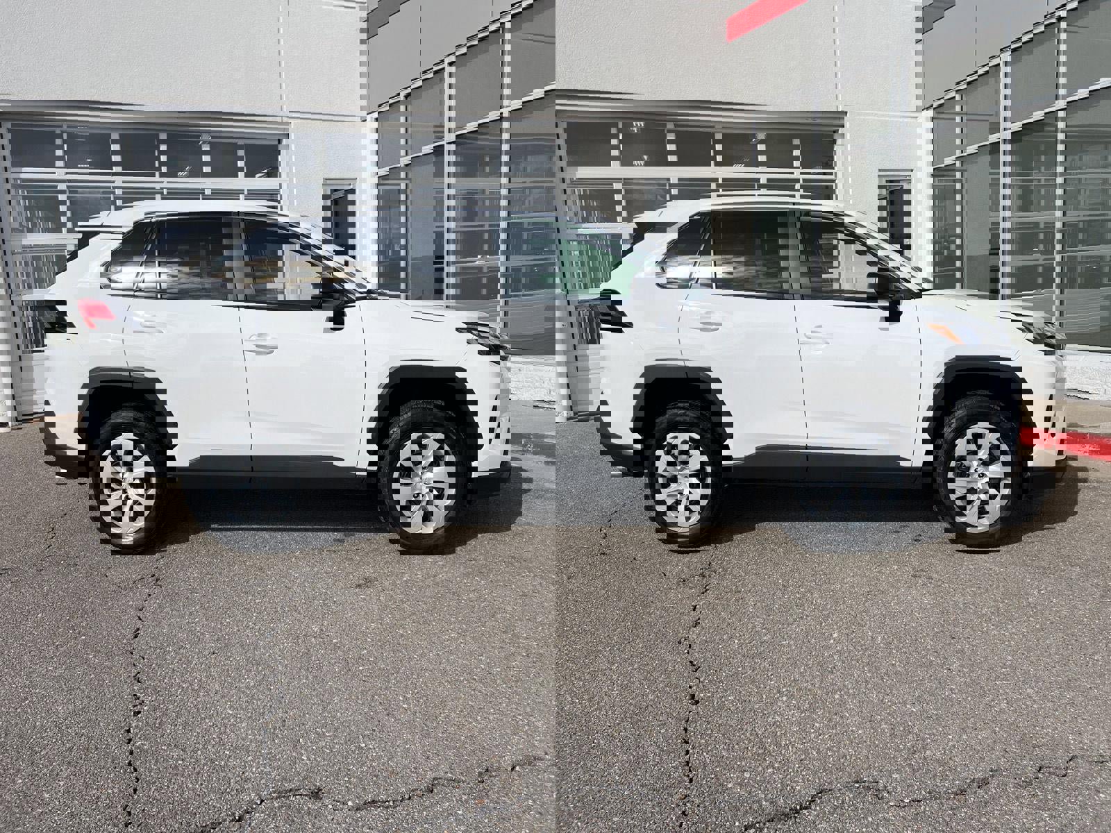 Used 2025 Toyota RAV4 LE image 14