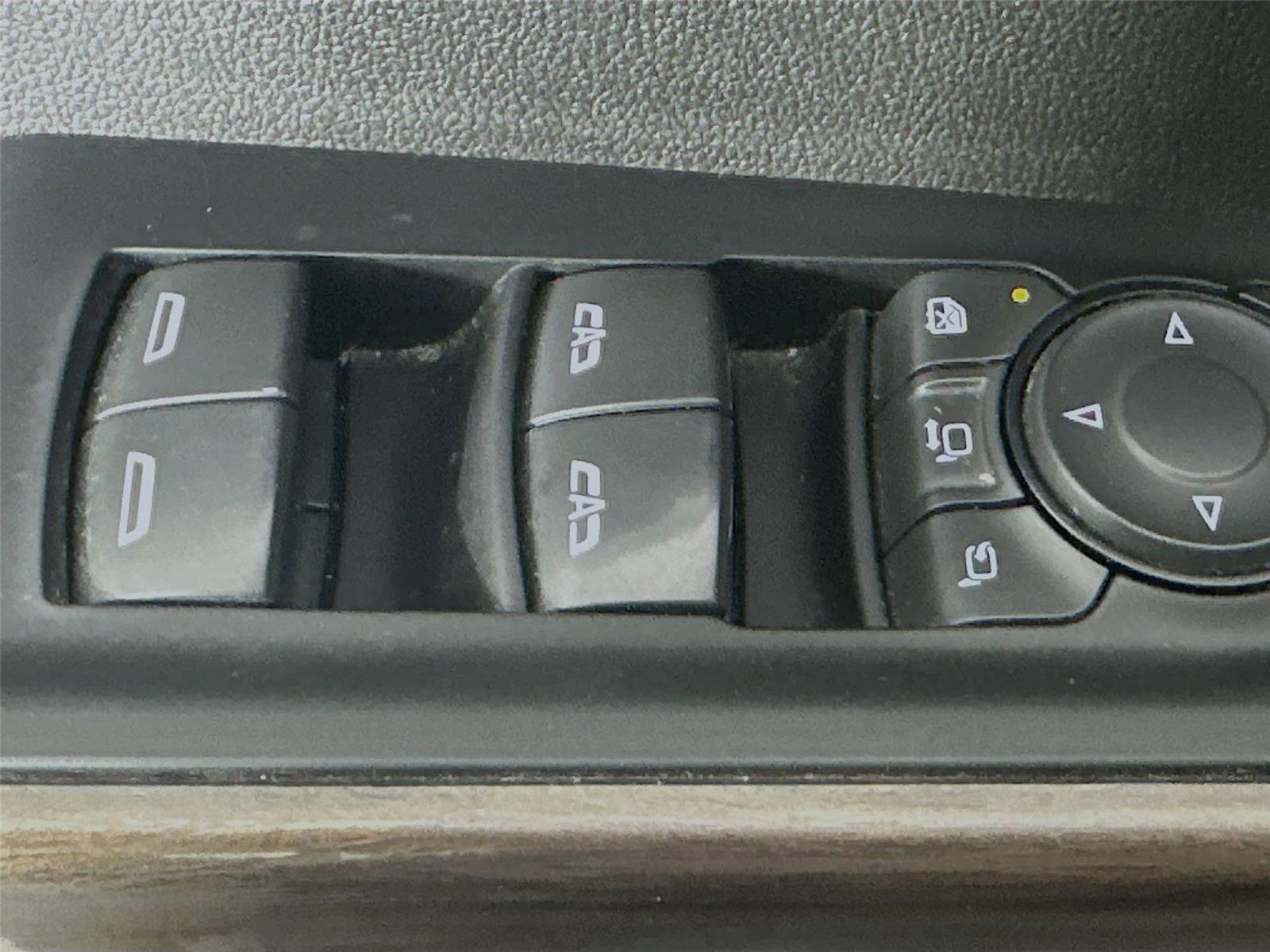 Used 2022 GMC Sierra 3500 SLT w/ SLT Premium Package image 24