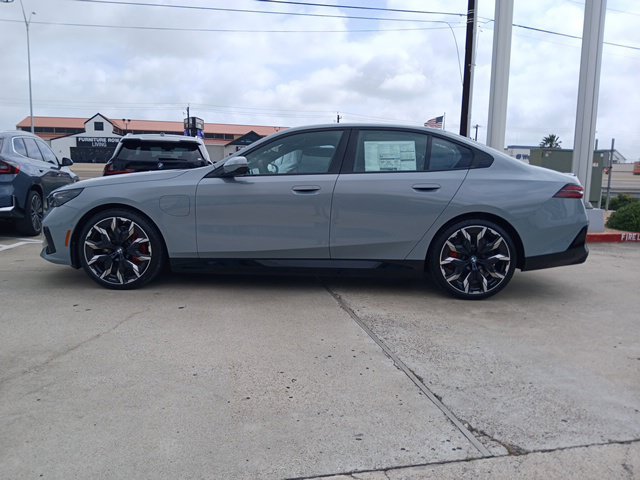 New 2027 BMW 550e xDrive w/ Executive Package AWD/4WD image 7