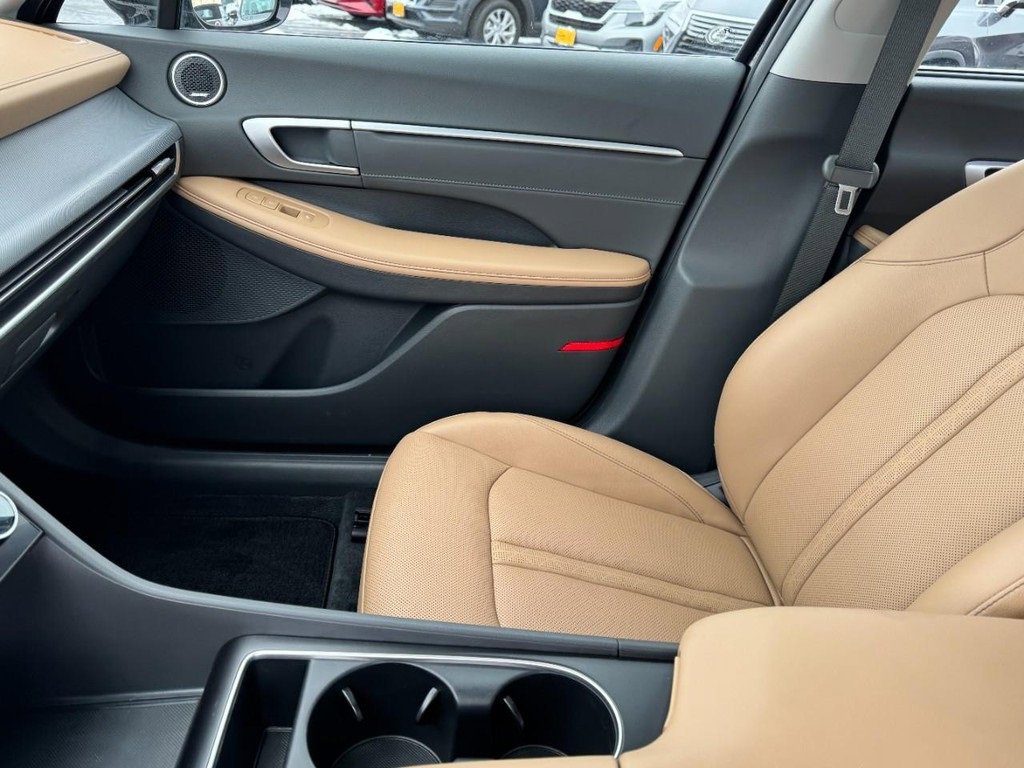 Certified 2024 Hyundai Sonata Limited image 14