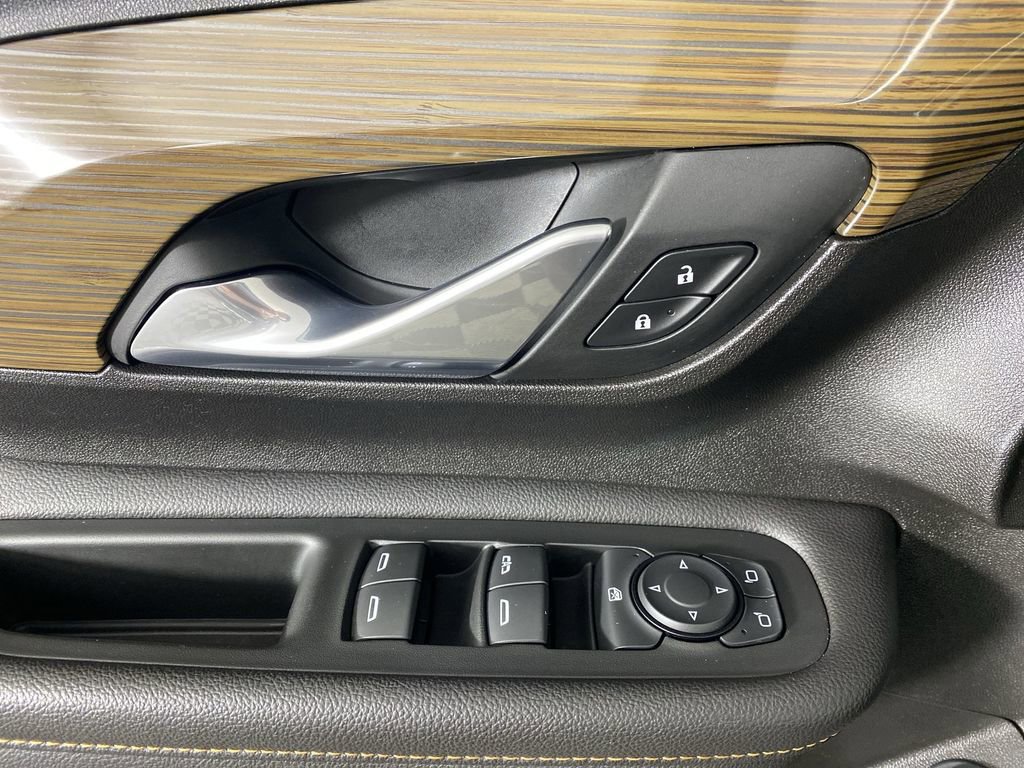 Certified 2019 GMC Terrain SLE w/ Driver Convenience Package image 25