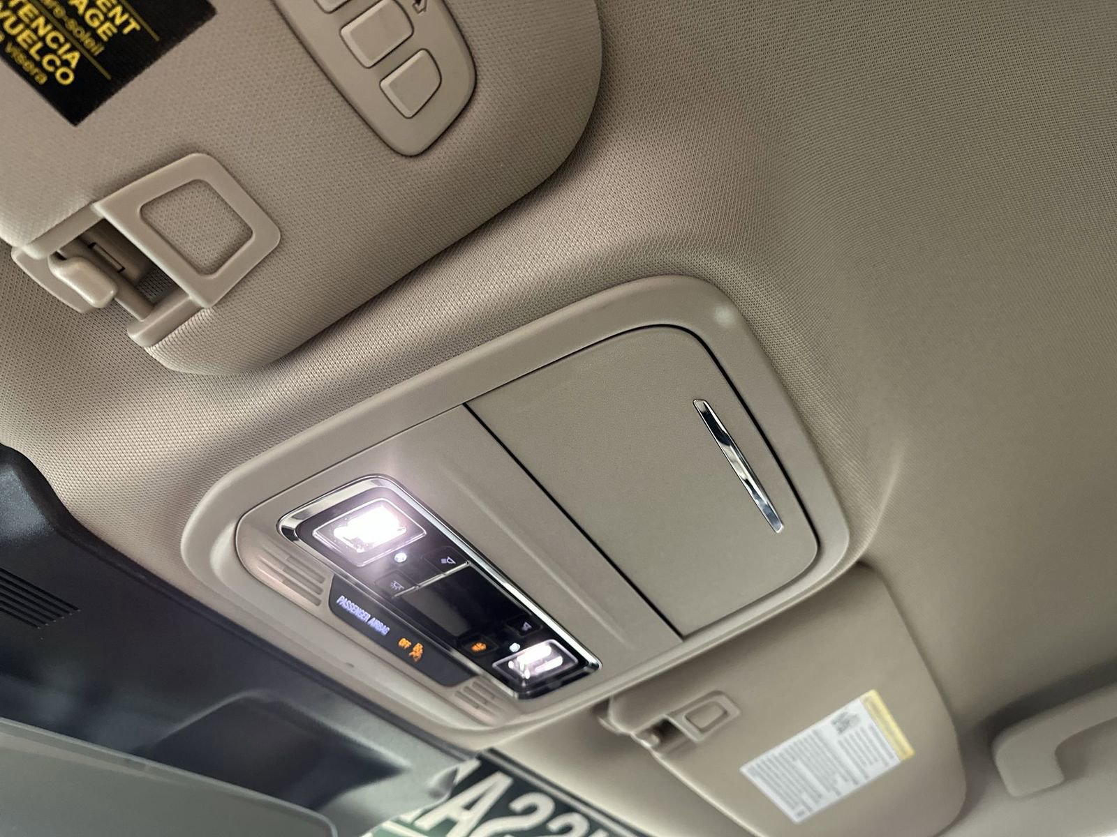 Used 2025 Lincoln Corsair FWD w/ Equipment Group 101A image 22