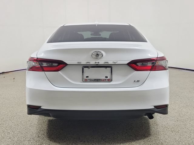 Used 2023 Toyota Camry LE FWD image 6
