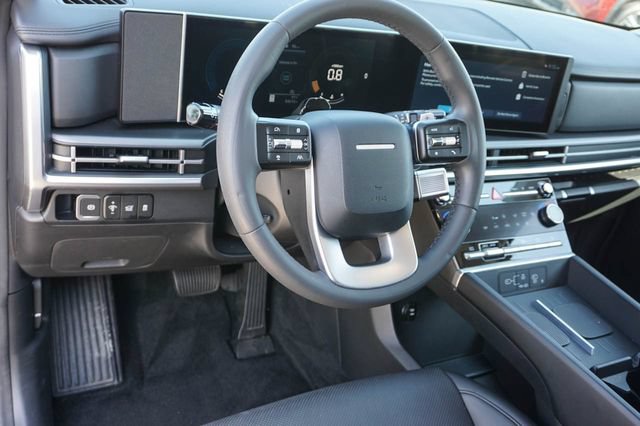 Used 2025 Hyundai Santa Fe SEL FWD image 13