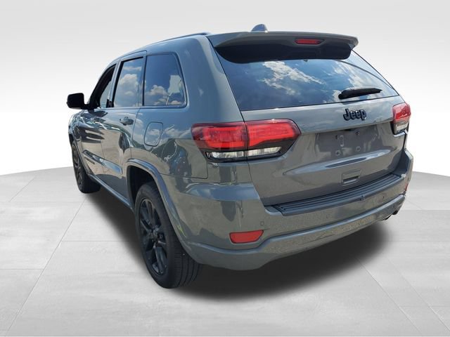 Used 2020 Jeep Grand Cherokee Altitude RWD image 6