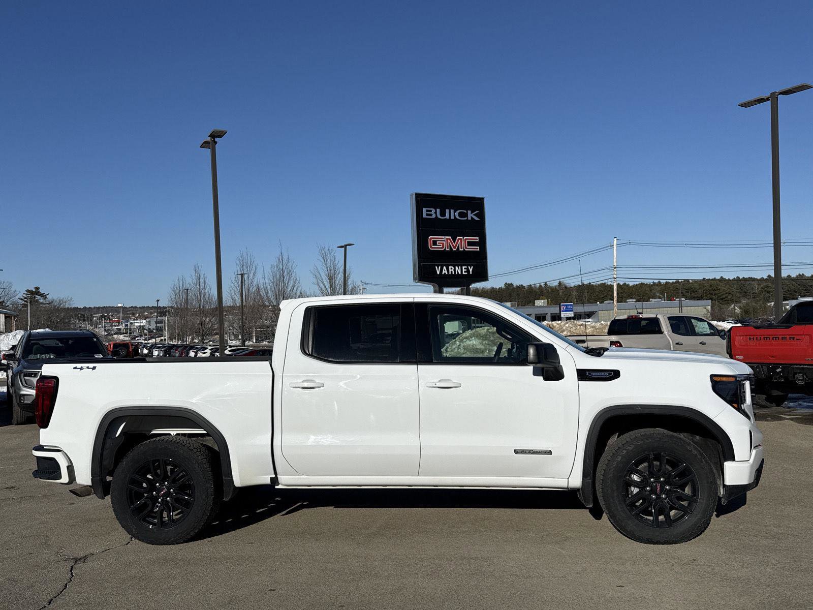 New 2026 GMC Sierra 1500 Elevation image 8