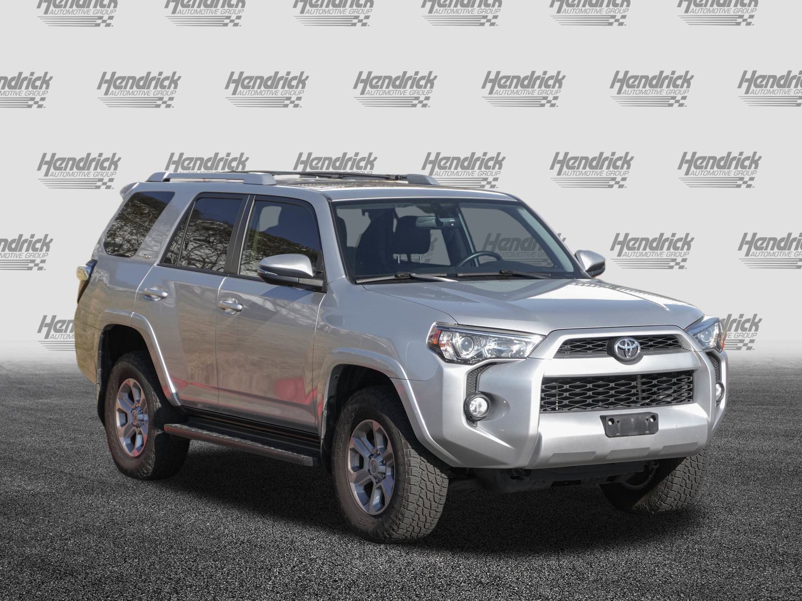 Used 2018 Toyota 4Runner SR5 Premium image 2