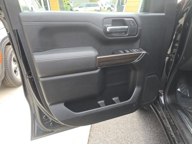 Used 2019 Chevrolet Silverado 1500 RST image 10