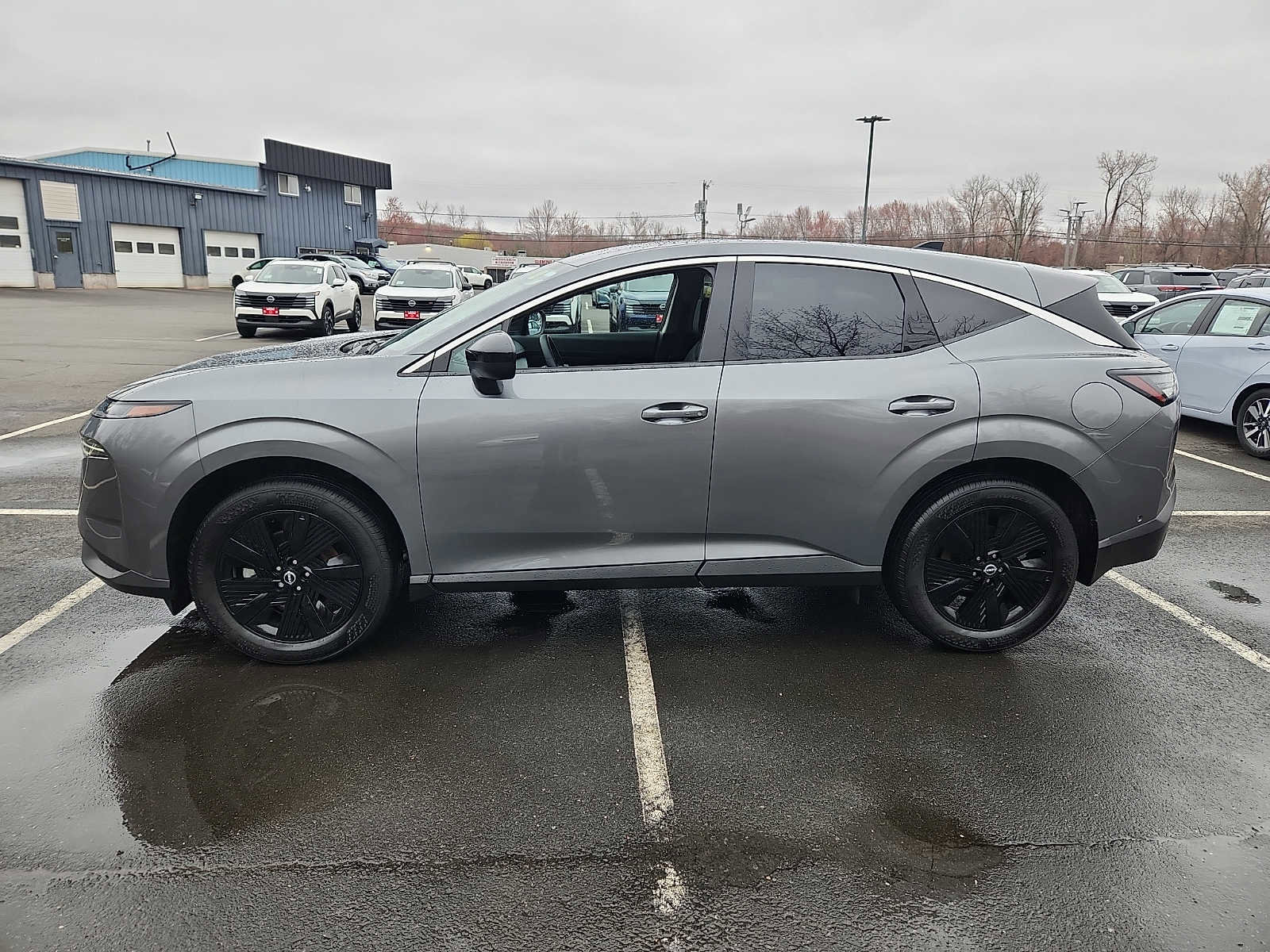 Certified 2025 Nissan Murano SV AWD/4WD image 7