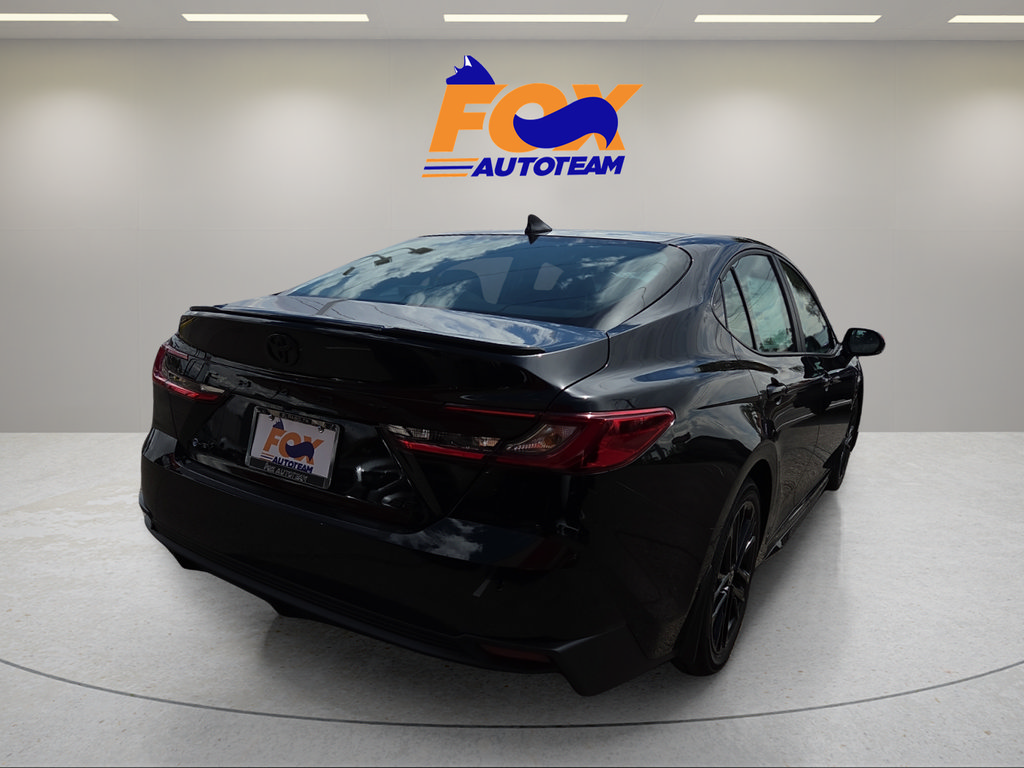 New 2026 Toyota Camry SE w/ Convenience Package FWD image 4