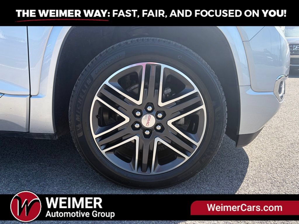 Used 2019 GMC Acadia Denali w/ Technology Package AWD/4WD image 12