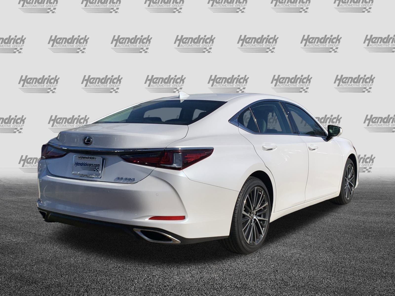 Certified 2025 Lexus ES 350 w/ Premium Package image 10