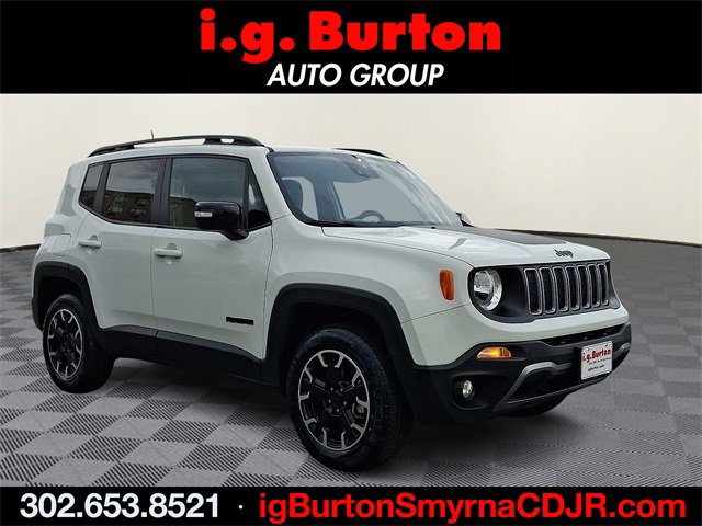 Used 2023 Jeep Renegade Latitude image 1