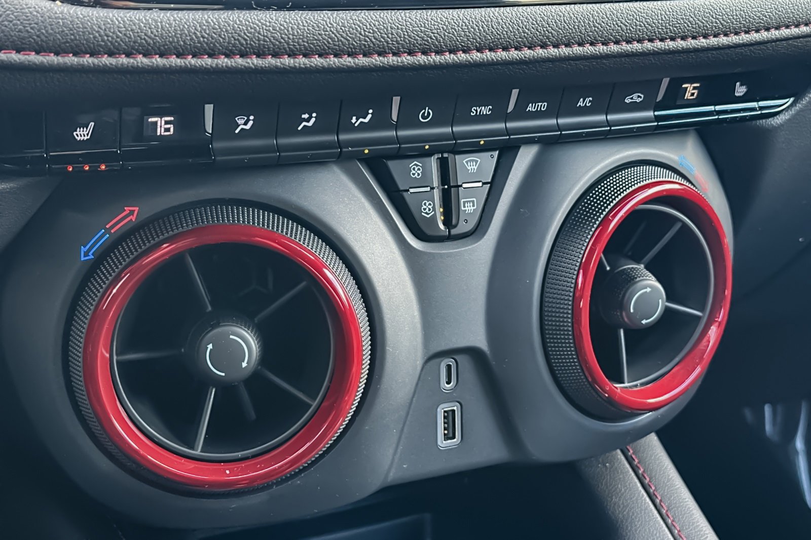 Used 2023 Chevrolet Blazer RS image 20