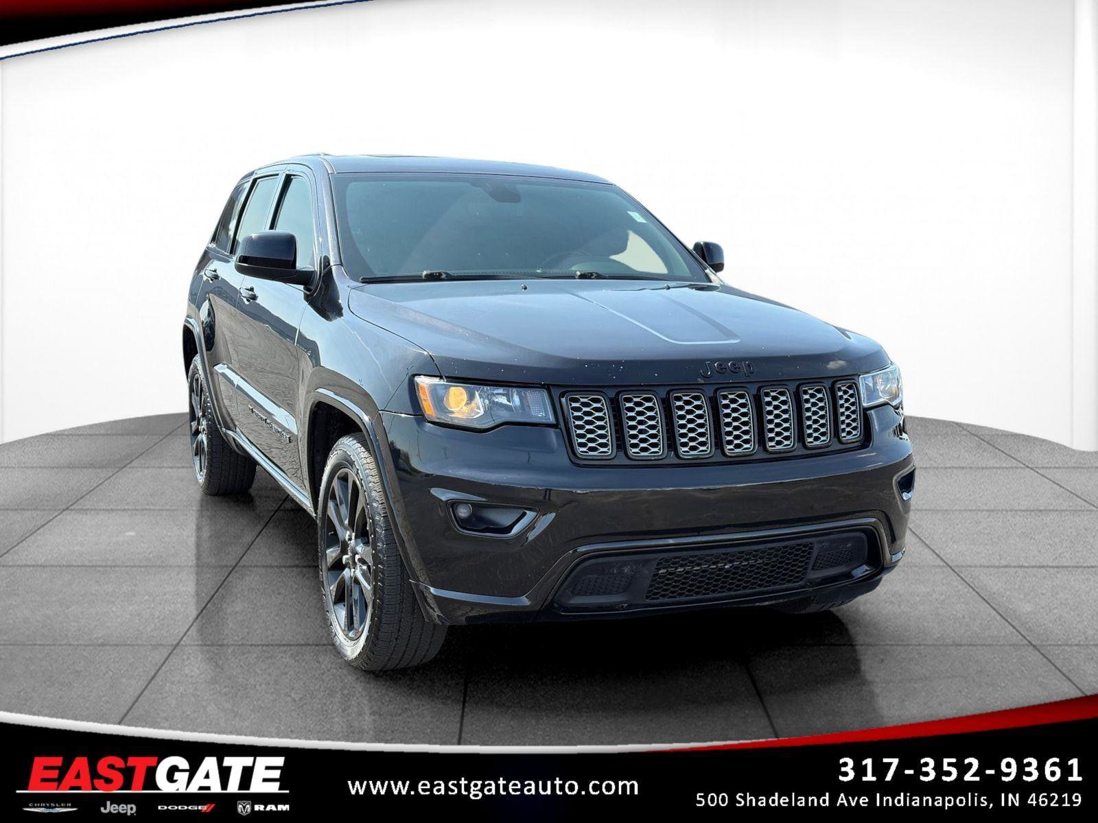 Used 2022 Jeep Grand Cherokee Laredo X image 1