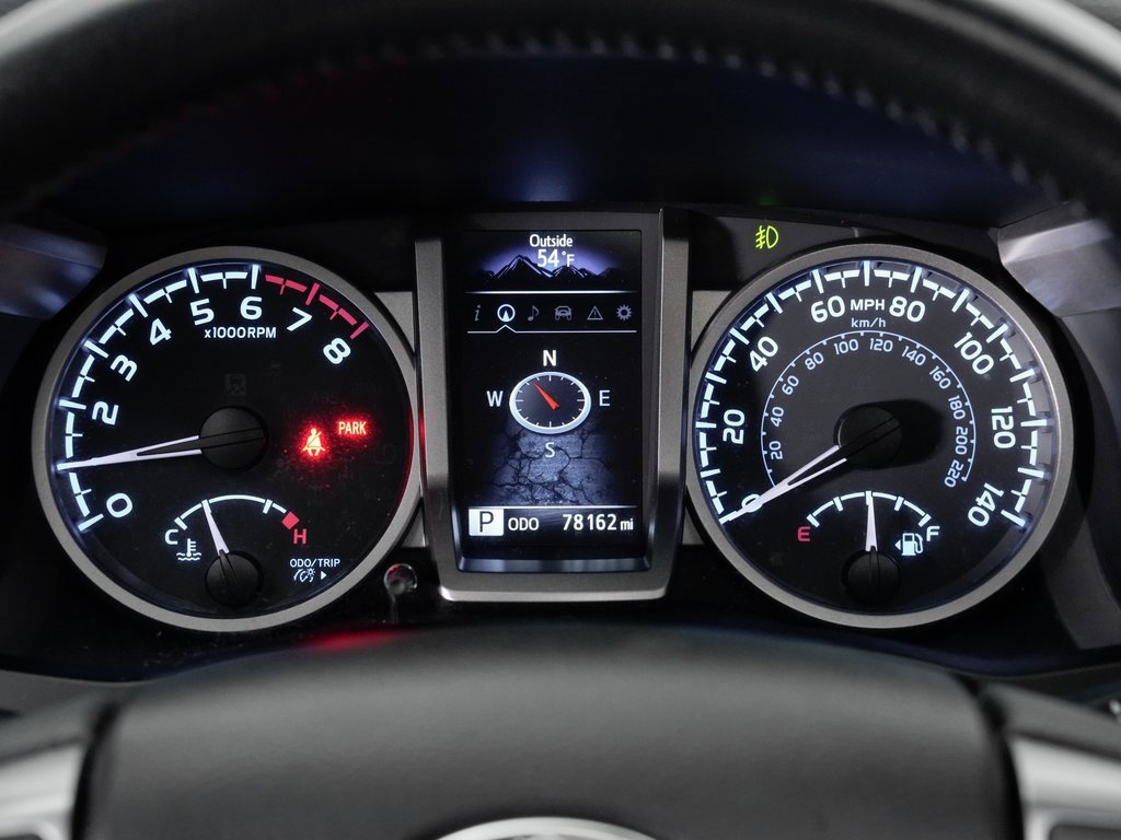 Used 2021 Toyota Tacoma Limited image 15