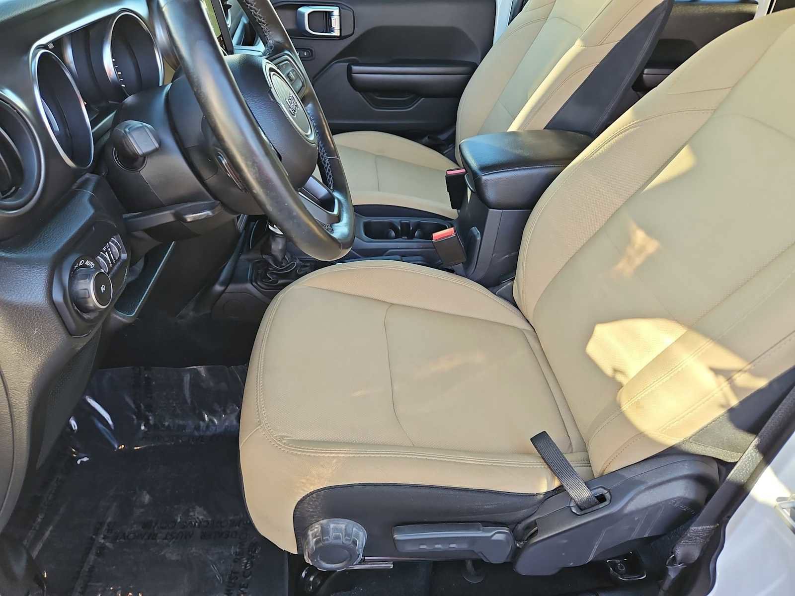 Used 2021 Jeep Wrangler Unlimited Sport image 16