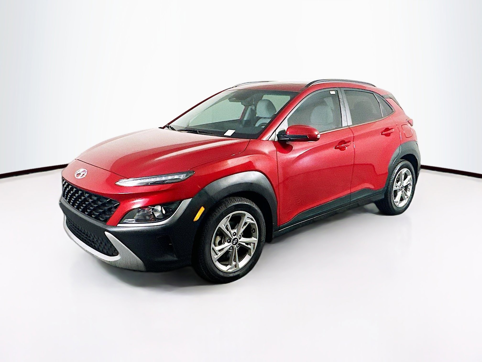 Used 2022 Hyundai Kona SEL w/ Convenience Package image 3