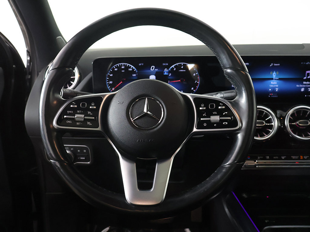 Used 2023 Mercedes-Benz GLA 250 4MATIC w/ Premium Package image 35