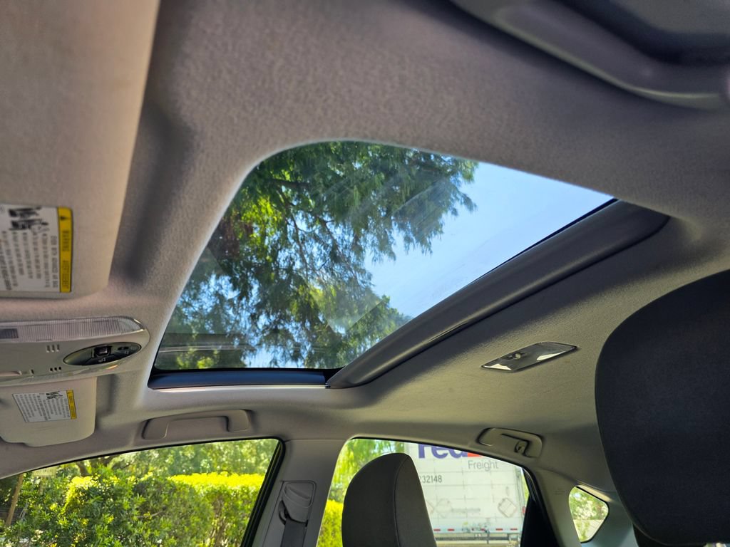 Used 2015 Toyota Prius Three w/ Solar Roof Package FWD image 14
