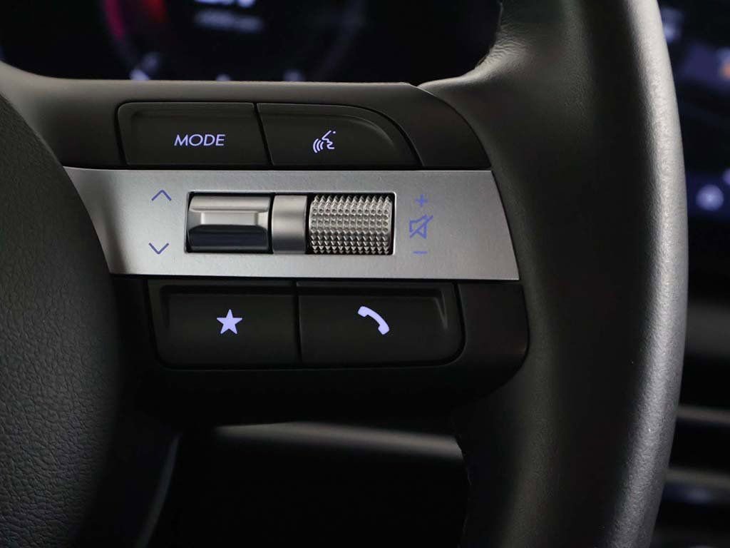 Certified 2026 Hyundai Tucson SEL image 42