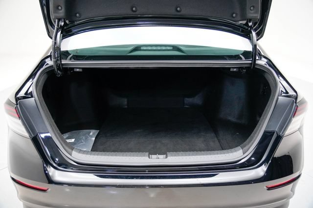 Used 2023 Honda Accord EX image 13