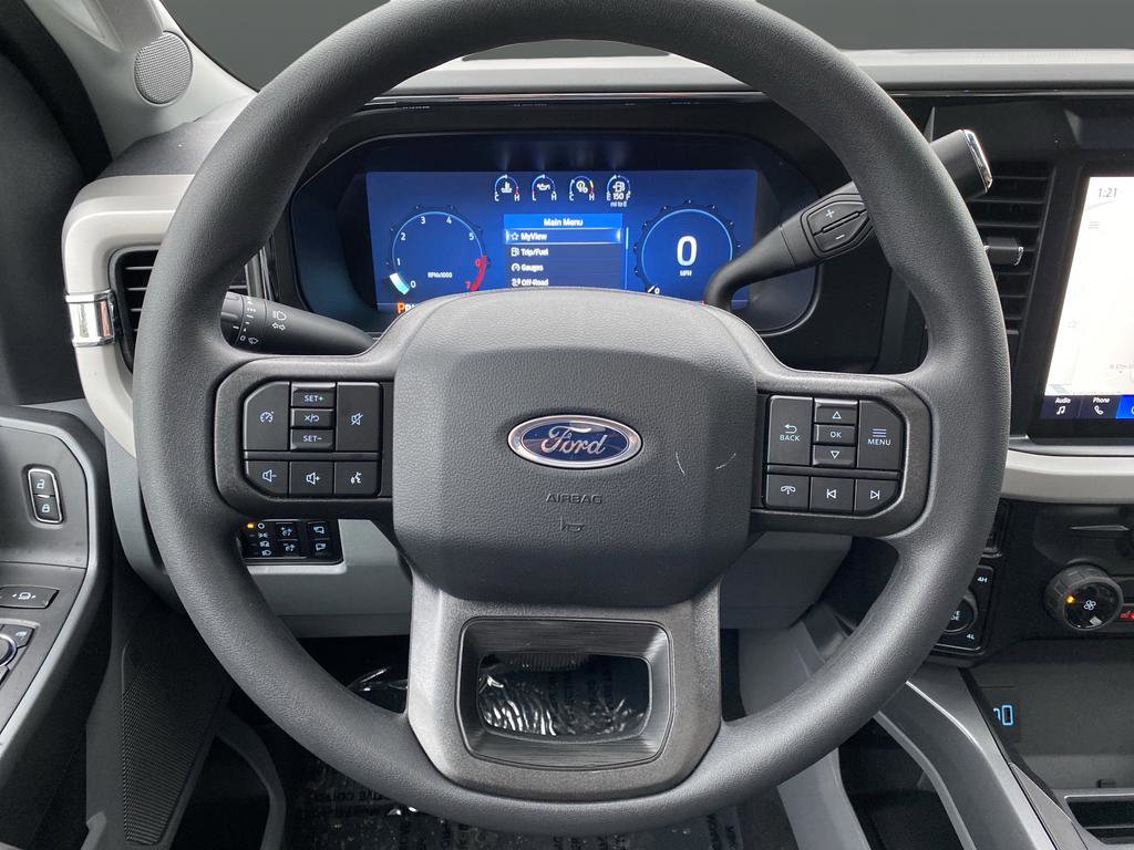 New 2026 Ford F350 XLT image 23