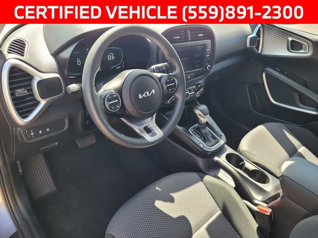 Certified 2025 Kia Soul LX FWD image 7