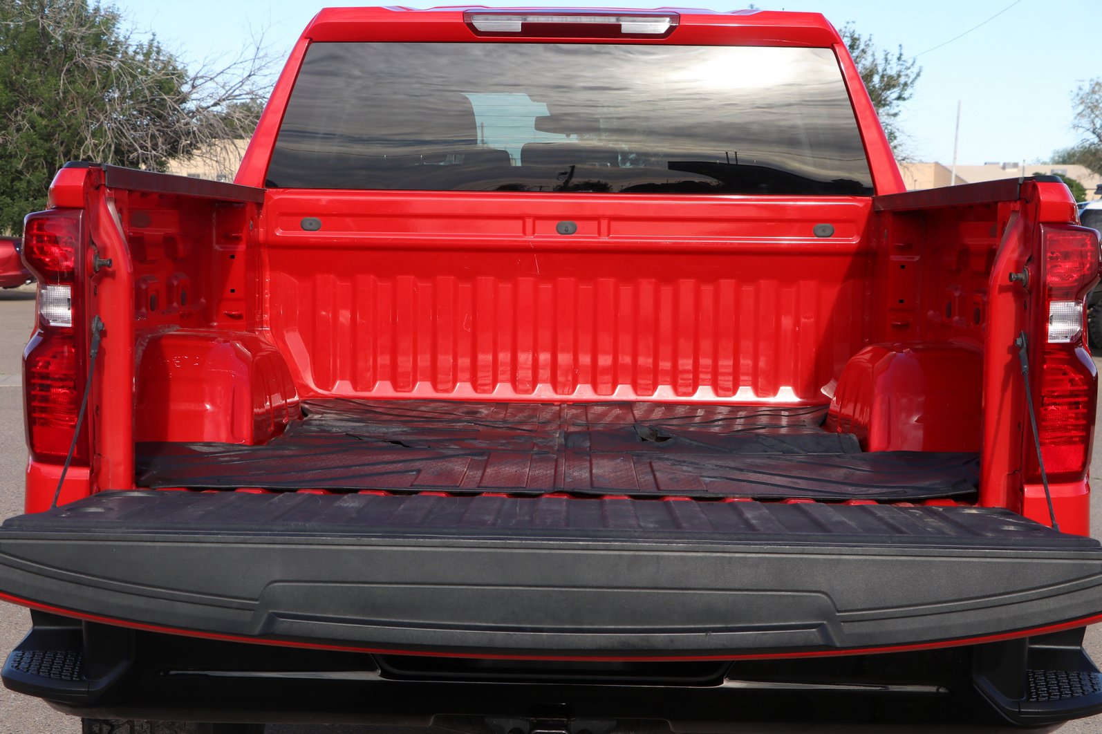 Used 2024 Chevrolet Silverado 1500 Custom Trail Boss w/ Turbomax Blackout Package image 29
