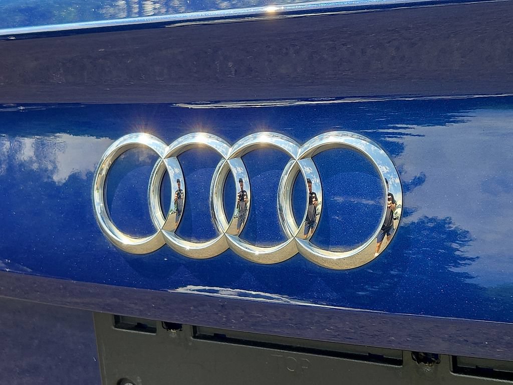 Used 2018 Audi A4 2.0T Premium AWD/4WD image 27