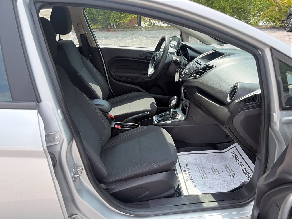 Used 2018 Ford Fiesta SE FWD image 36