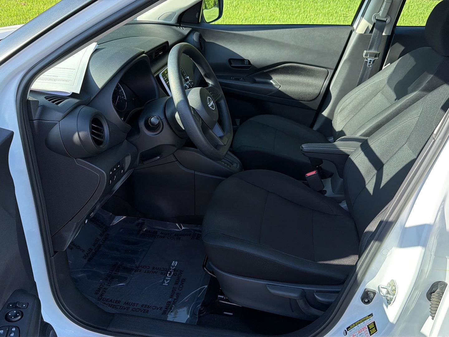 Used 2024 Nissan Kicks S FWD image 10