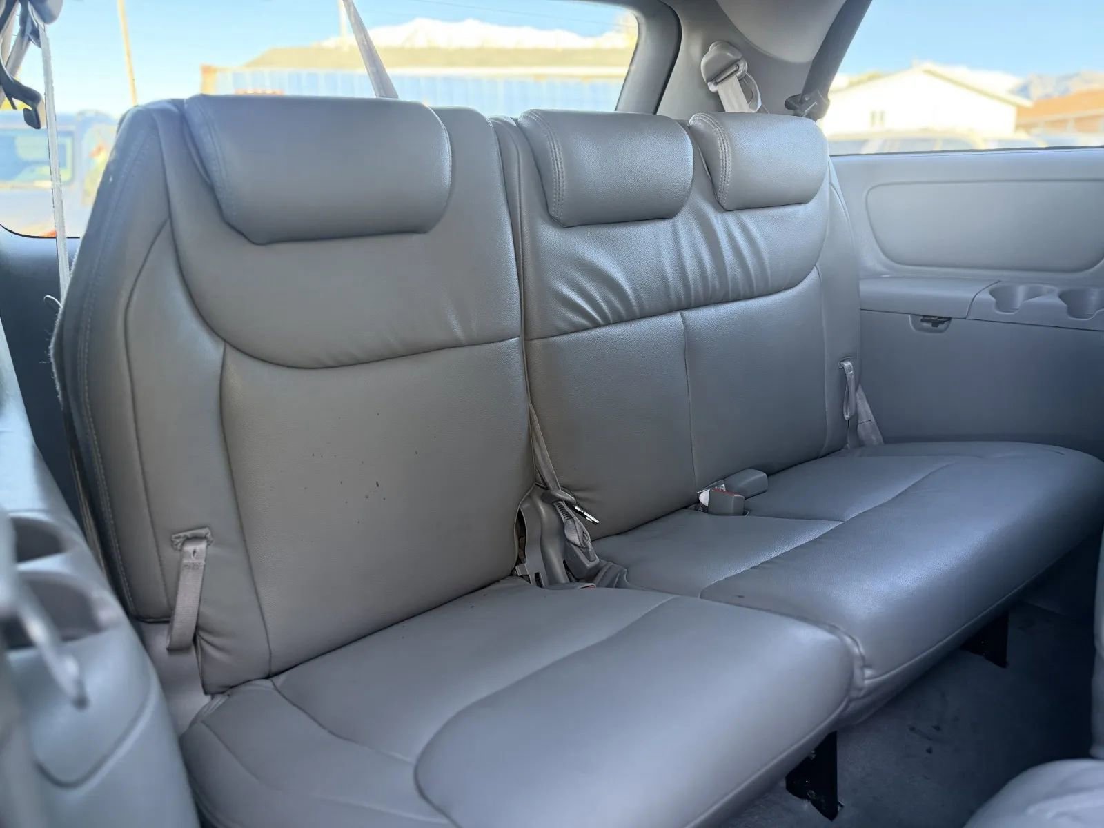 Used 2009 Toyota Sienna CE FWD image 18