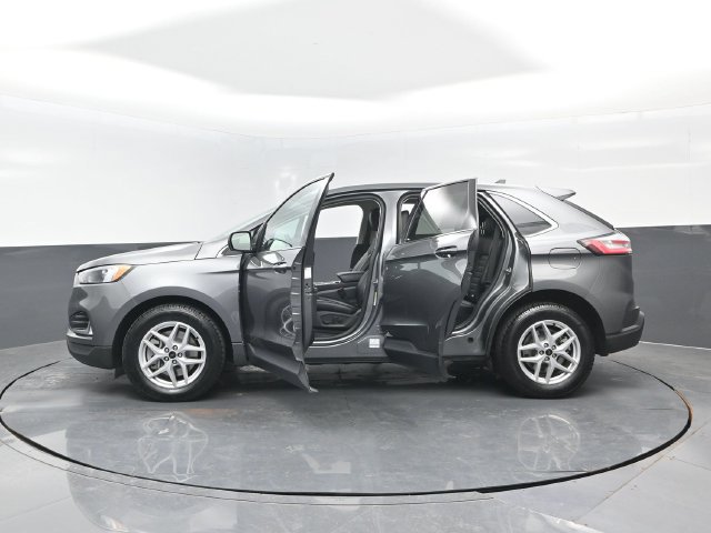 Certified 2024 Ford Edge SEL w/ Convenience Package AWD/4WD image 28