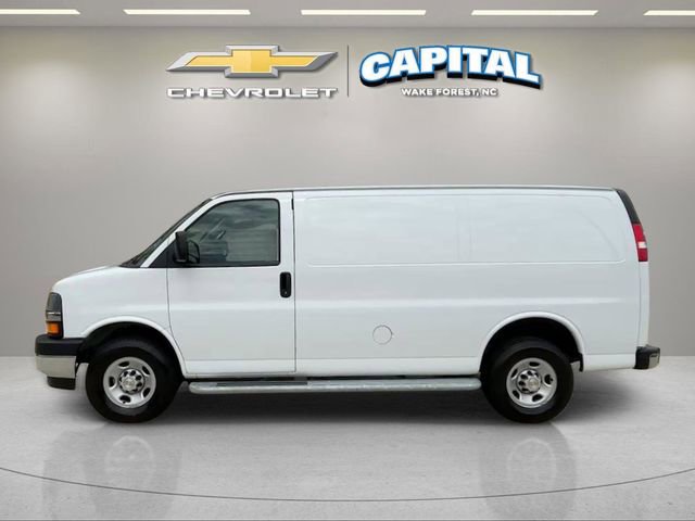Used 2024 Chevrolet Express 2500 w/ Driver Convenience Package RWD image 2