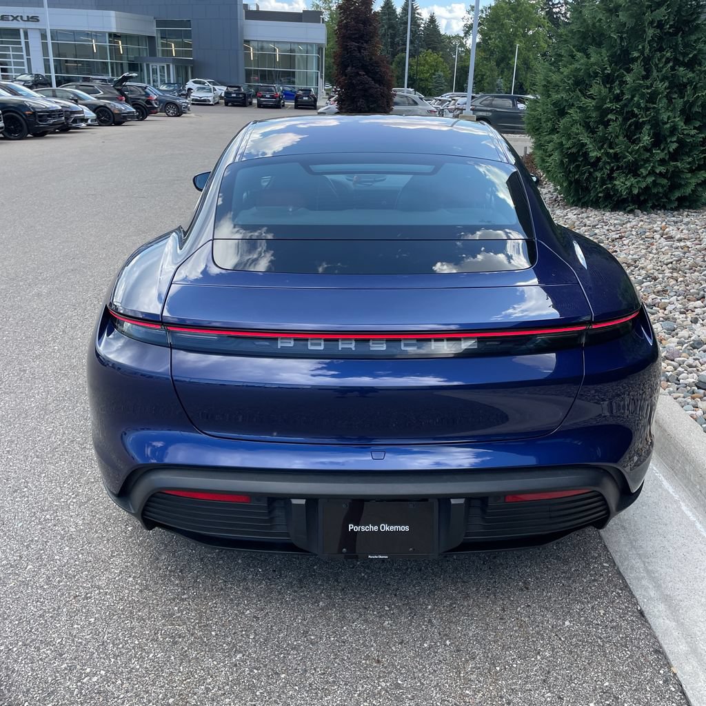 Used 2020 Porsche Taycan 4S AWD/4WD image 10
