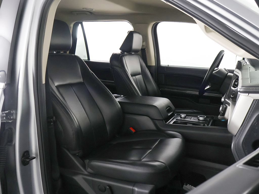 Used 2022 Ford Expedition Max XLT AWD/4WD image 32