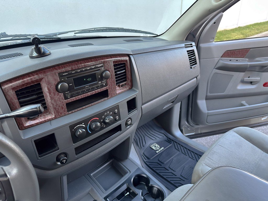 Used 2006 Dodge Ram 2500 Truck SLT w/ Trailer Tow Group image 26
