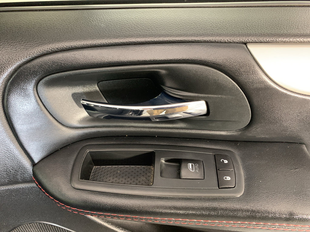 Used 2020 Dodge Grand Caravan GT FWD image 33