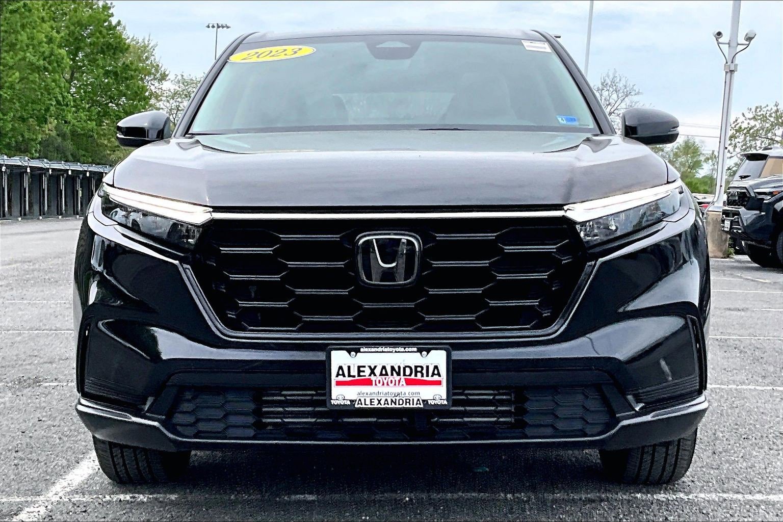 Used 2023 Honda CR-V EX image 3