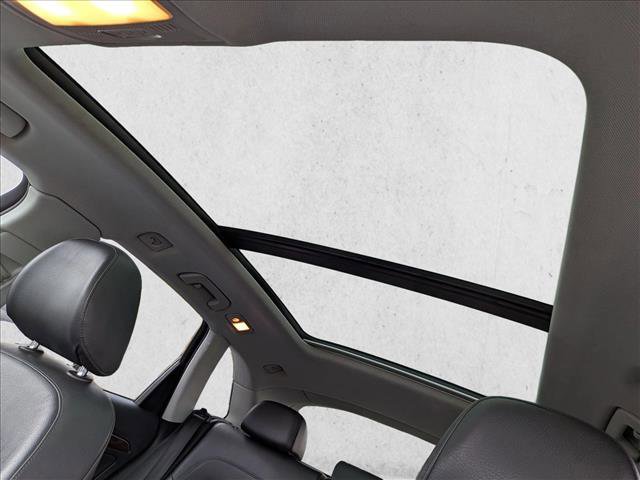 Used 2017 Audi Q5 2.0T Premium Plus w/ Technology Package image 13