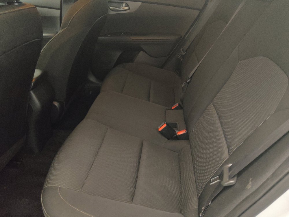 Used 2021 Kia Forte LXS image 18