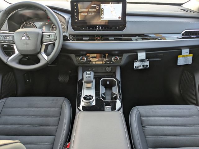 New 2026 Mitsubishi Outlander SE FWD image 18